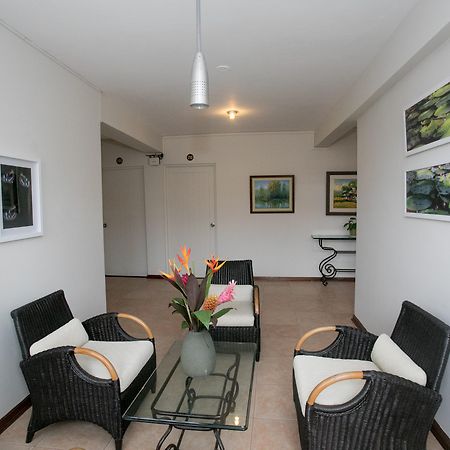 איקיטוס Hotel Acosta מראה חיצוני תמונה