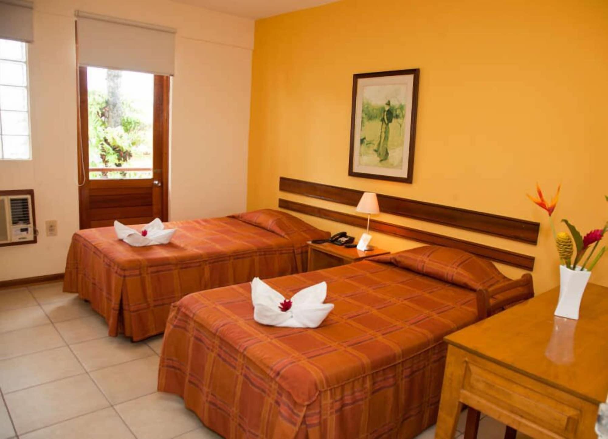 איקיטוס Hotel Acosta מראה חיצוני תמונה