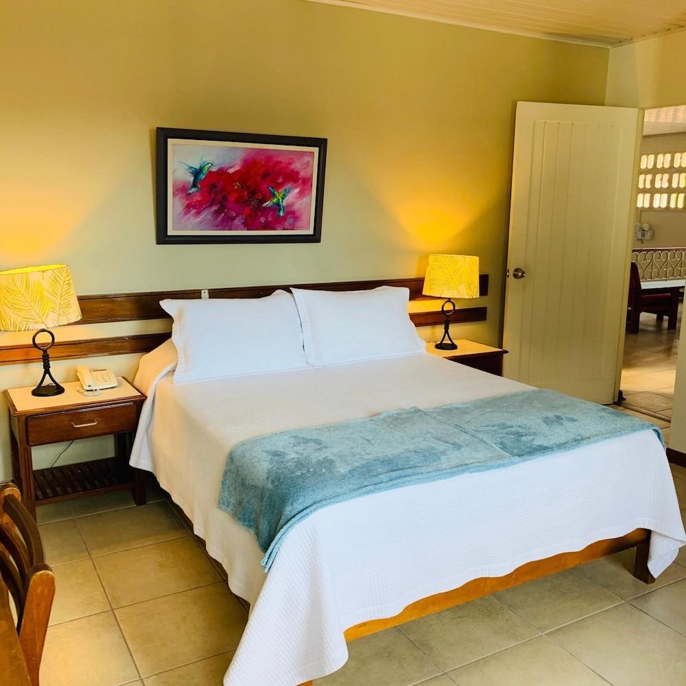 איקיטוס Hotel Acosta מראה חיצוני תמונה