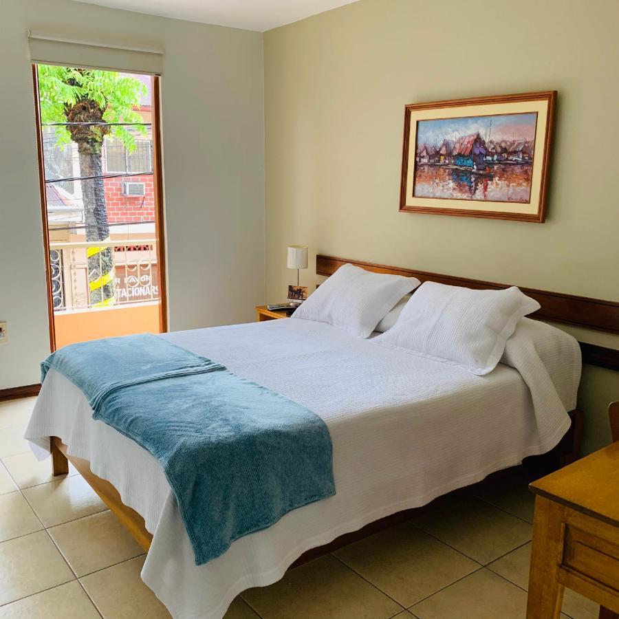 איקיטוס Hotel Acosta מראה חיצוני תמונה