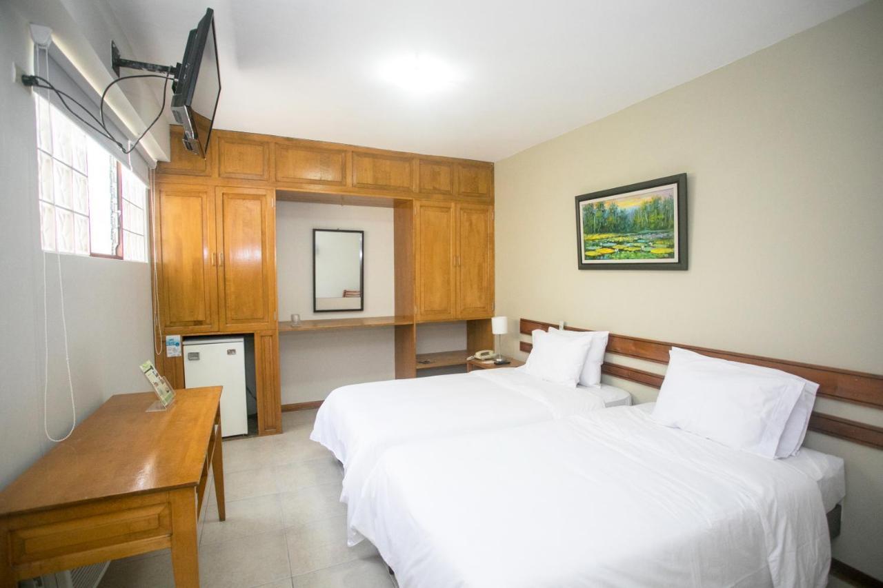 איקיטוס Hotel Acosta מראה חיצוני תמונה